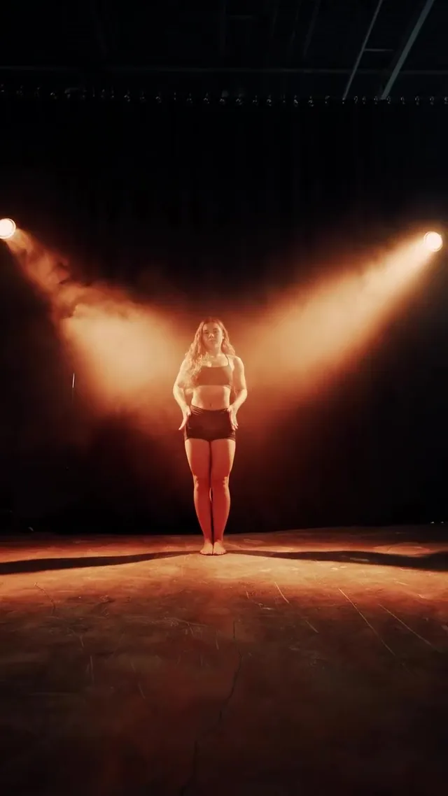 Zajęcia Jazz w Your Move Dance Studio w Rzeszowie — promo sezonu 2026/2027